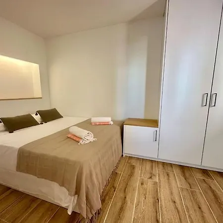 Moderno Con Gran Terraza